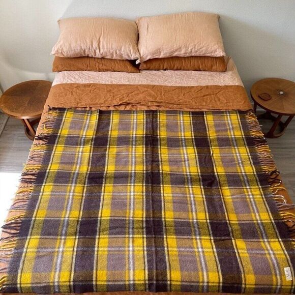 Faribo Fluff Loomed Yellow Gray Brown Wool Plaid Checkered Fringe Blanket Throw - Picture 7 of 11
